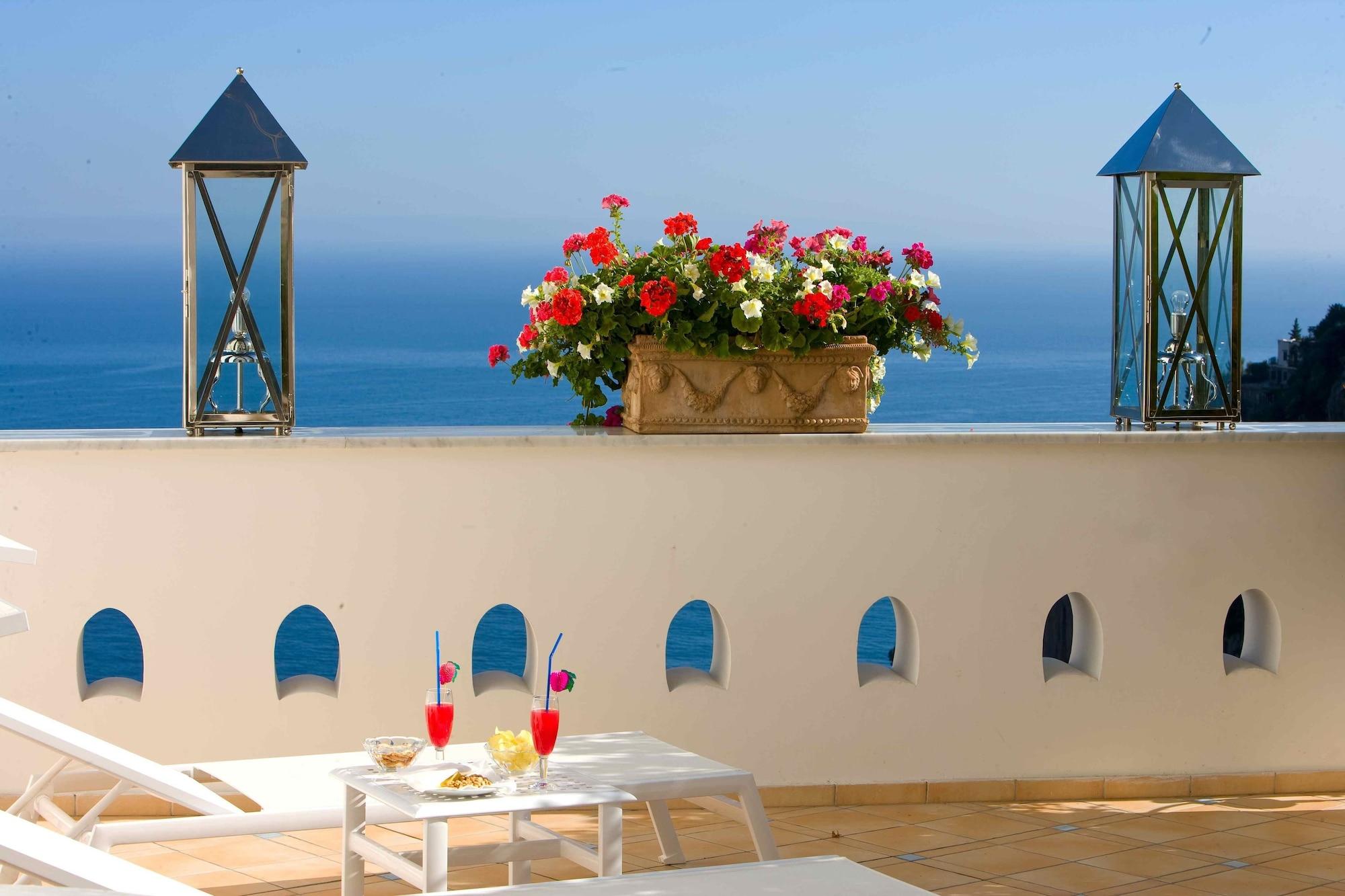 Palazzo Marzoli Charme Resort - Small Luxury Hotel Positano Bekvämligheter bild