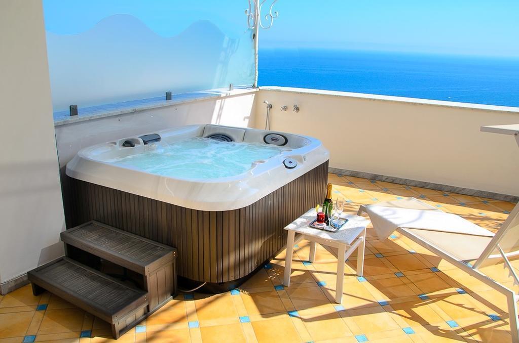 Palazzo Marzoli Charme Resort - Small Luxury Hotel Positano Exteriör bild